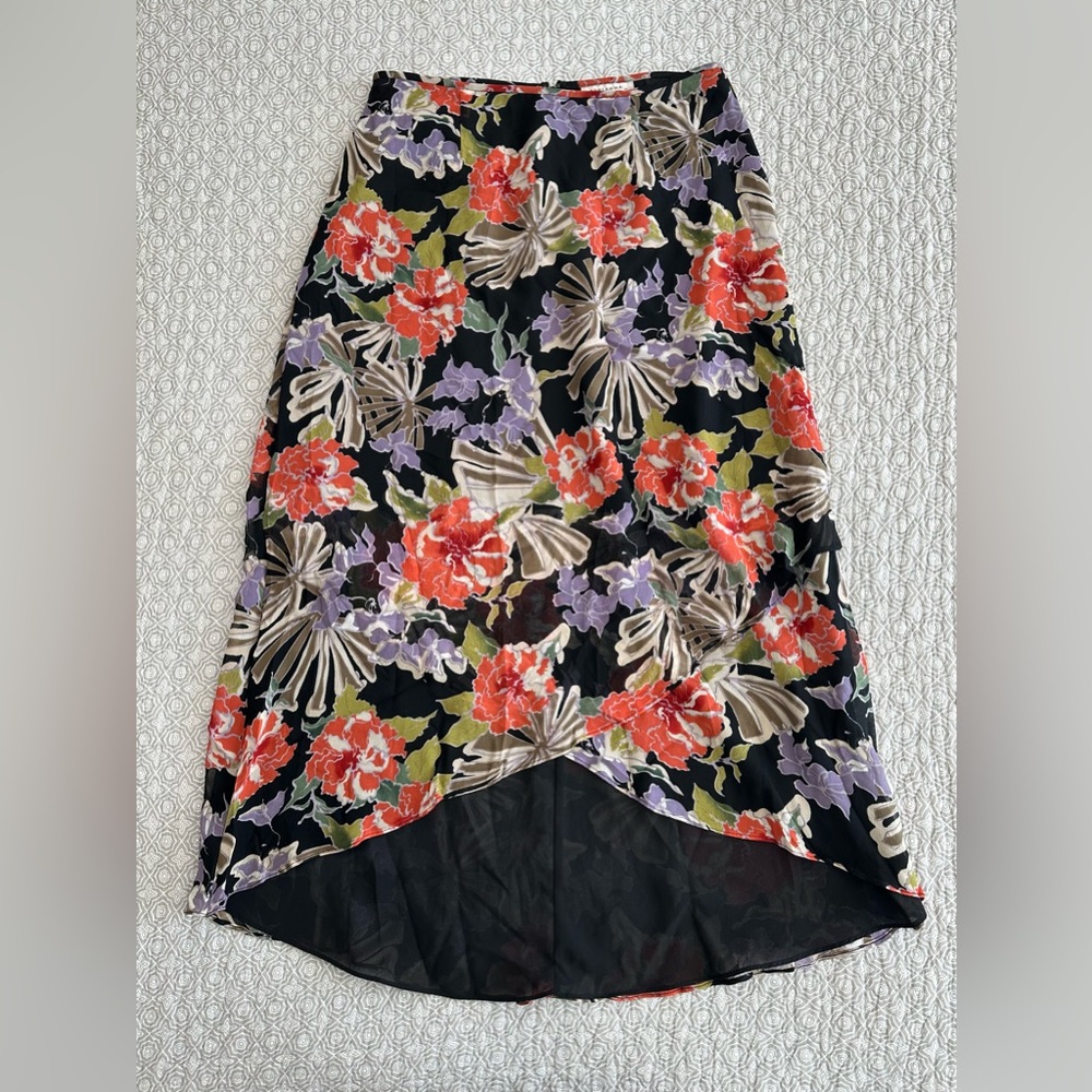 Vintage Adrianna Papell 100% Silk Floral Black Skirt High Low Hem Size 10 / M